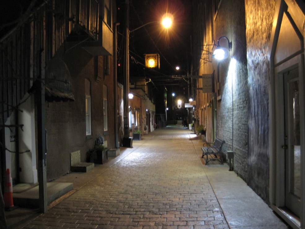The alley next to the Queen Anne Building